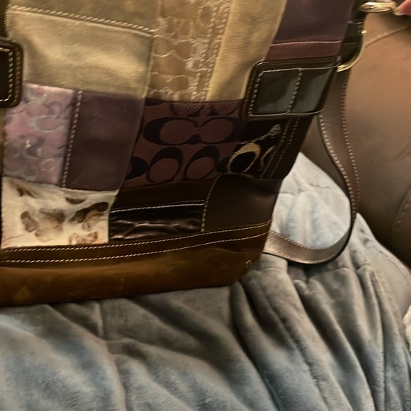 Super cute Crosby bag by Coach - Picture 7 of 7